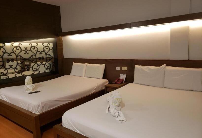 חדר משפחתי, Le Verde Lodge