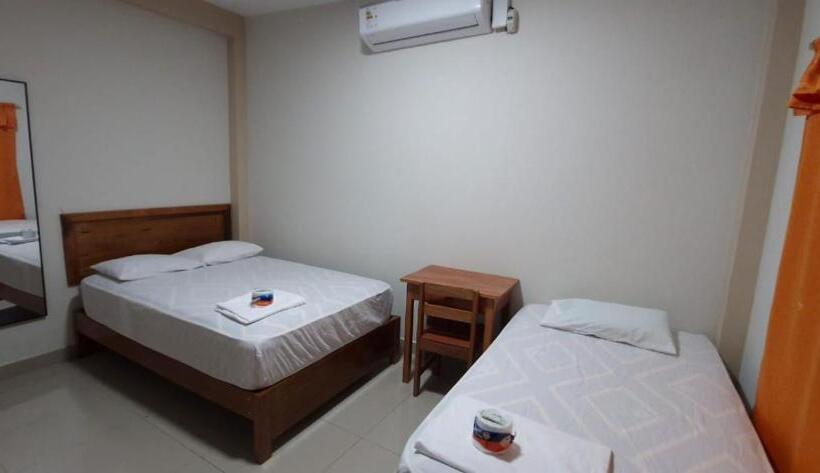 Habitación Estándar, Moore Iquitos