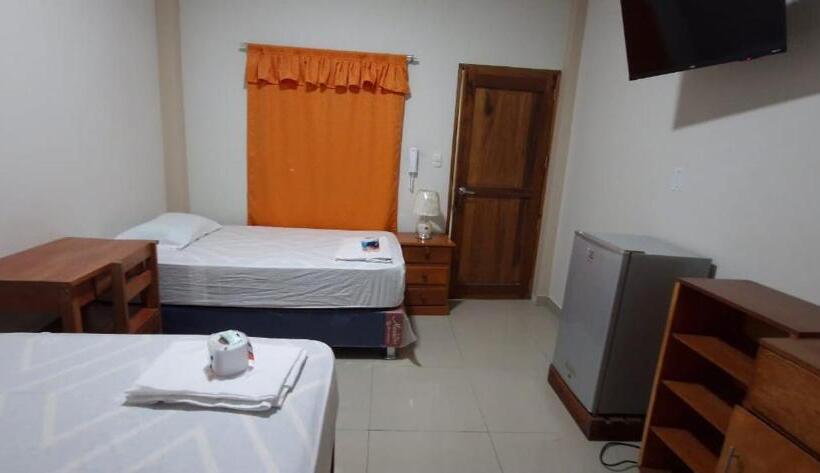 Habitación Estándar, Moore Iquitos
