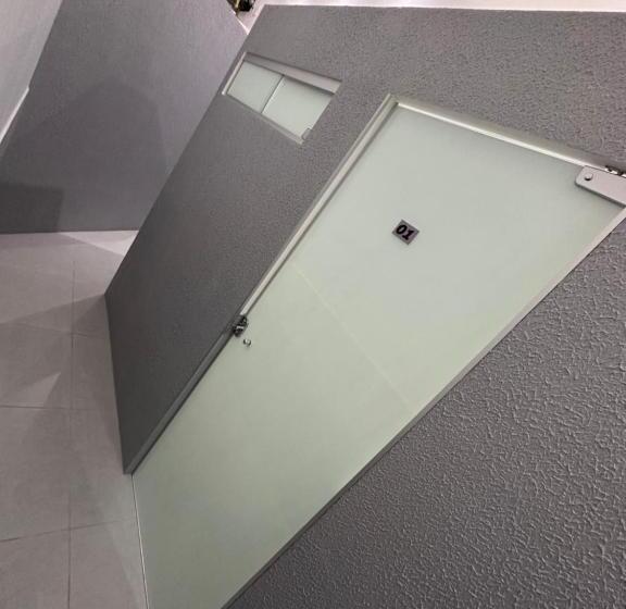 스탠다드 트리픔 룸 공동욕실, Quarto Privativo Com Banheiro Compartilhado Em Pousada Recém Construída,a 500mts Do Pátio Do Forró