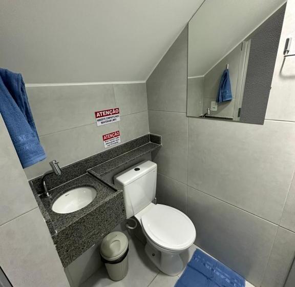 Трехместный Номер Стандарт Совместная Ванная, Quarto Privativo Com Banheiro Compartilhado Em Pousada Recém Construída,a 500mts Do Pátio Do Forró