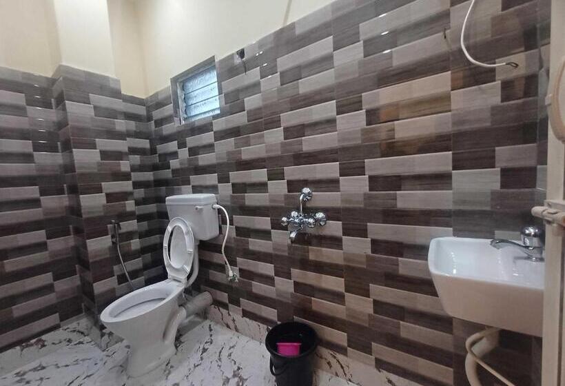 اتاق کلاسیک سه تخته, O Chilli Pepper Hotel And Restaurant