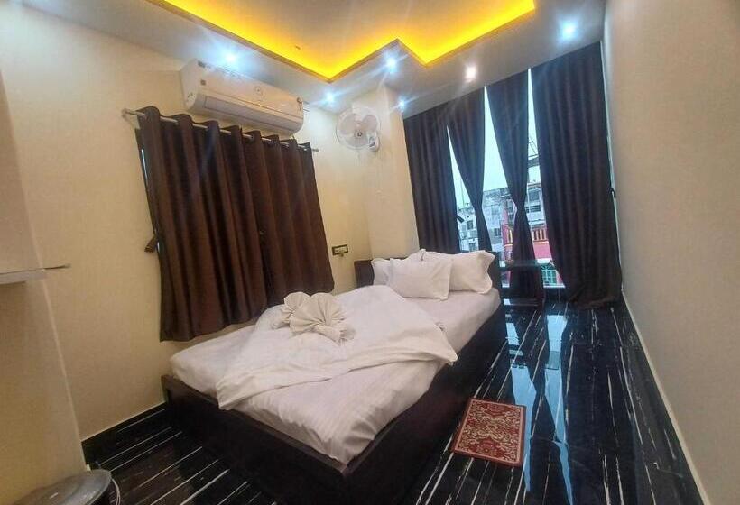 اتاق کلاسیک سه تخته, O Chilli Pepper Hotel And Restaurant