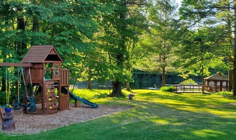 Номер Стандарт, Paper Mill Pines Bed And Breakfast