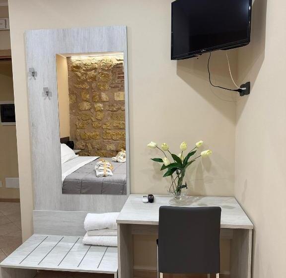 غرفة ديلوكس ثلاثية, Kalgheros Luxury Rooms