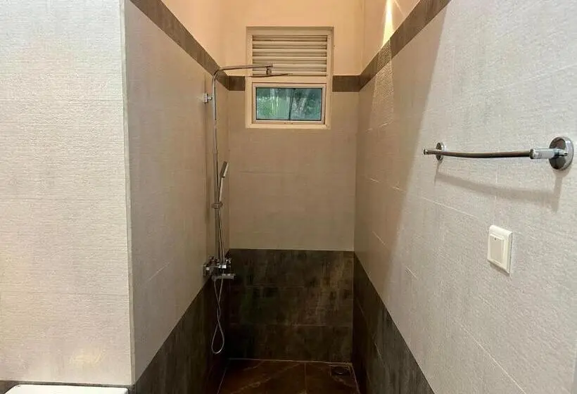 キングサイズベッドのデラックスルーム, Villa Ceylanka