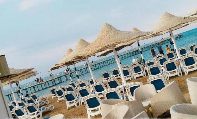 آپارتمان 1 خوابه با چشمانداز دریا, Porto South Beach Sokhna Families