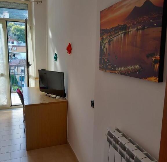 4인용 스탠다드 룸, Sunset Shores Oasis   Gulfview, Strategic For Sorrento, Pompeii, Capri, And On The Road To Amalfi An