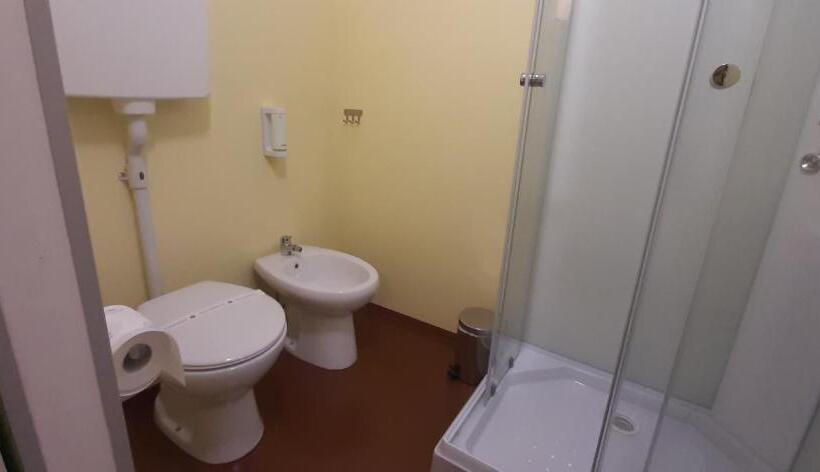 Семейный Номер Вид на Сад, Villa Paradis B&b