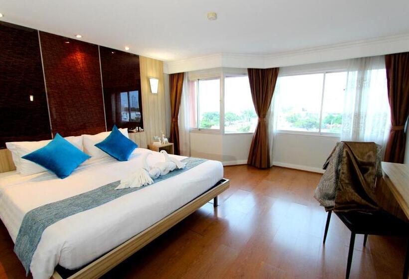 디럭스 룸, Coco Beach Hotel Jomtien Pattaya