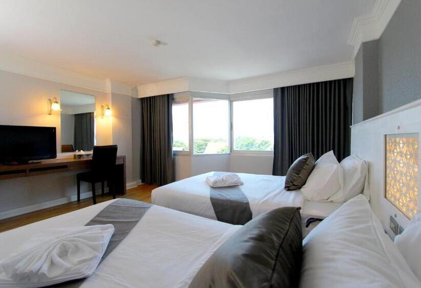 디럭스 룸, Coco Beach Hotel Jomtien Pattaya