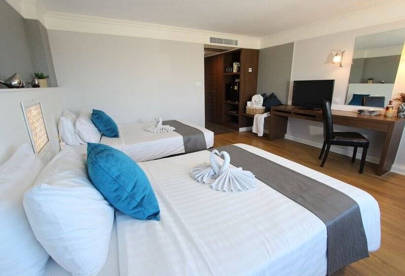 디럭스 룸, Coco Beach Hotel Jomtien Pattaya