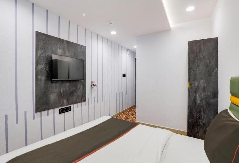 三人经典房间, Collection O Hotel Soho