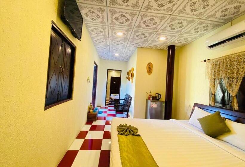 اتاق خانوادگی, Garden House Tí Nị