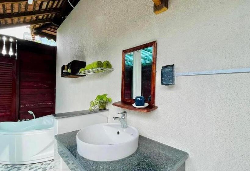 اتاق لوکس, Garden House Tí Nị