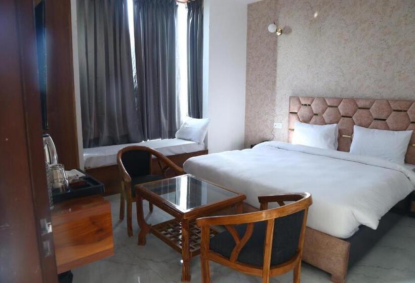 Номер Стандарт Трехместный, Mk Regency