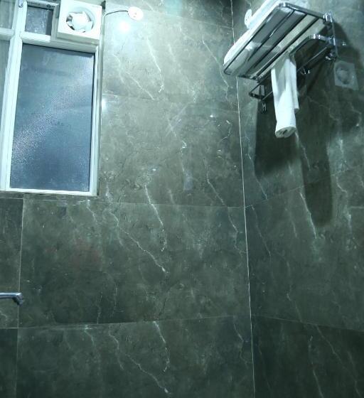 豪华房间, Mk Regency