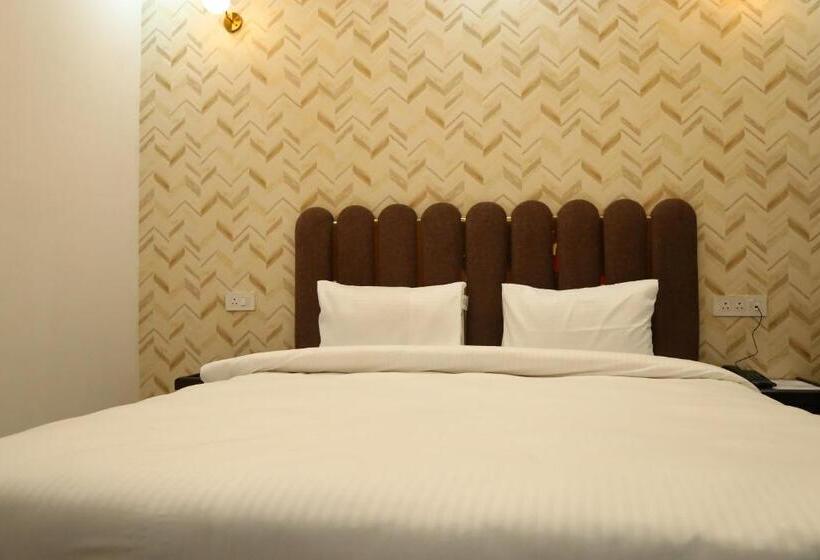 豪华房间, Mk Regency