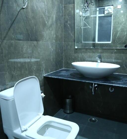 经济房, Mk Regency