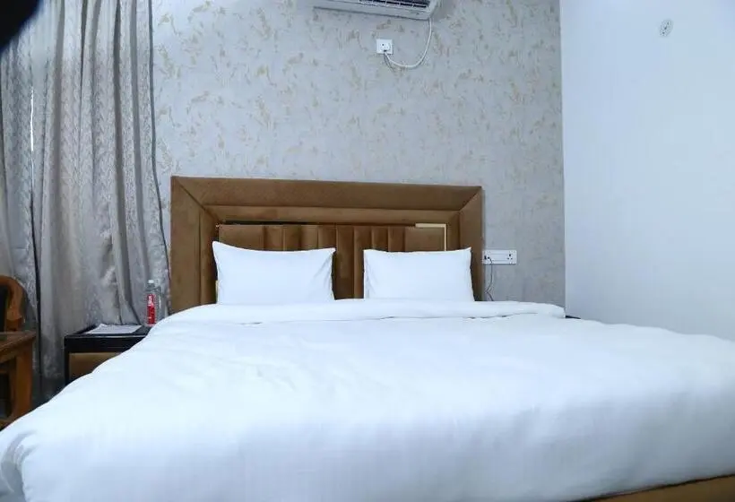 Chambre Economy, Mk Regency