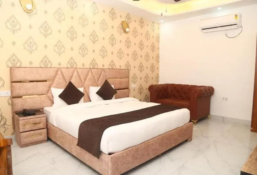 Suite, Mk Regency