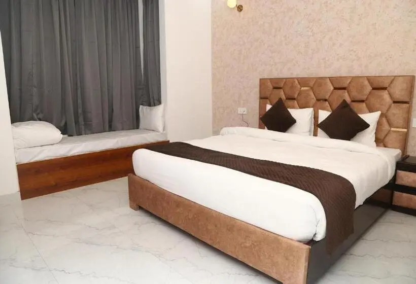 Chambre Triple Standard, Mk Regency