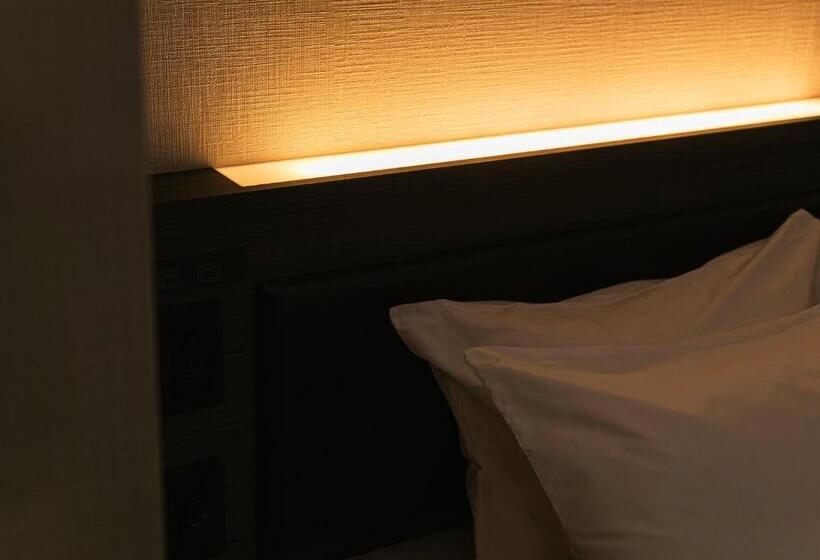 חדר סטנדרט לארבעה, Noir Kagoshima Chuo Station