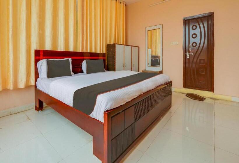 اتاق کلاسیک سه تخته, Oyo Arka Resorts Venue Of Joy