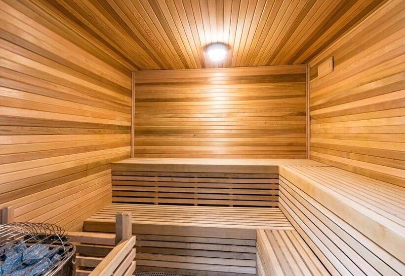 דירת חדר, Plantation East 4109