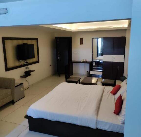 חדר דלוקס, Sagar Inn