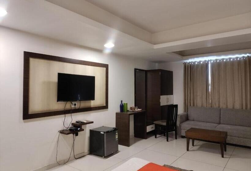 חדר דלוקס, Sagar Inn