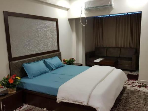 חדר דלוקס, Sagar Inn