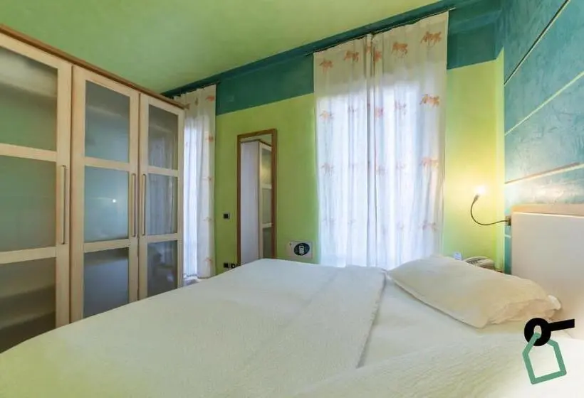 استودیو خانوادگی, Hotiday Discovery Residence Verona
