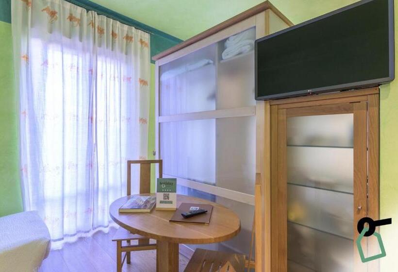 استودیو خانوادگی, Hotiday Discovery Residence Verona