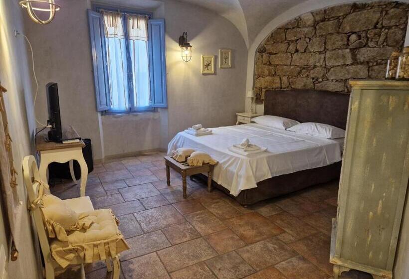 اتاق لوکس, Dimore Nel Cuore Di Olbia