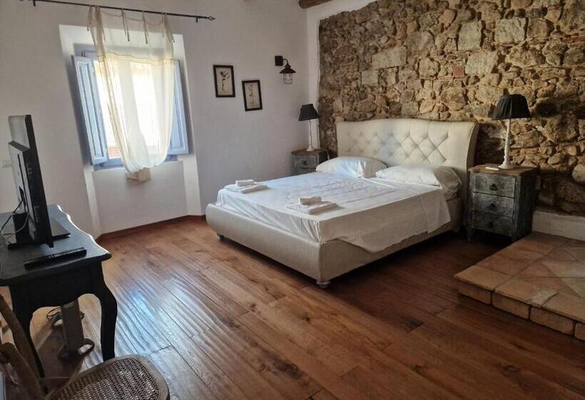 سوئیت با تخت بزرگ, Dimore Nel Cuore Di Olbia