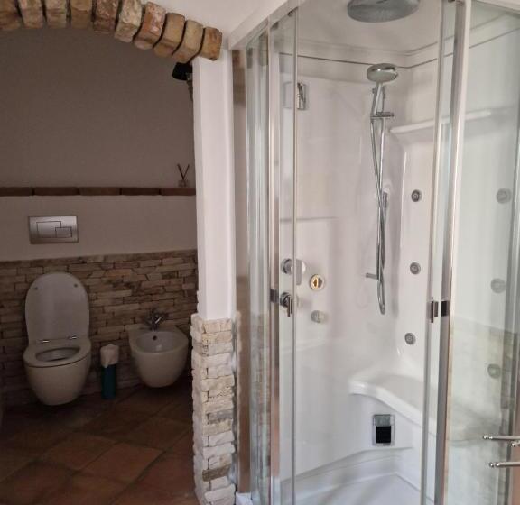 سوئیت با تخت بزرگ, Dimore Nel Cuore Di Olbia