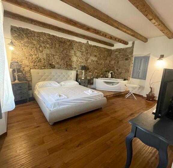سوئیت با تخت بزرگ, Dimore Nel Cuore Di Olbia