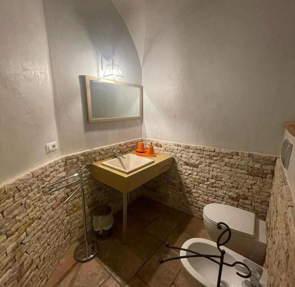 اتاق لوکس, Dimore Nel Cuore Di Olbia