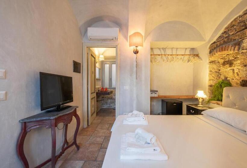 اتاق لوکس, Dimore Nel Cuore Di Olbia