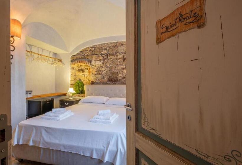 اتاق لوکس, Dimore Nel Cuore Di Olbia