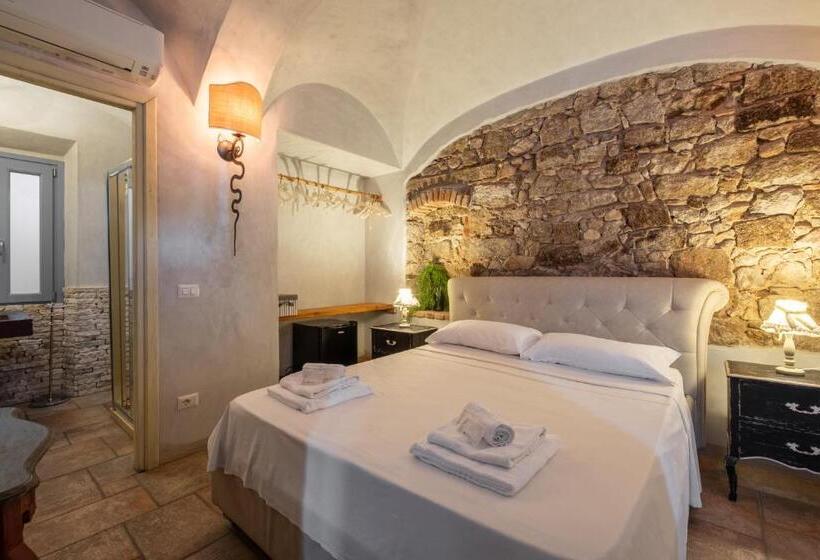 اتاق لوکس, Dimore Nel Cuore Di Olbia