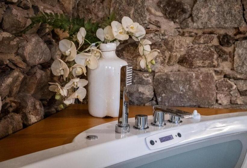 سوئیت با تخت بزرگ, Dimore Nel Cuore Di Olbia