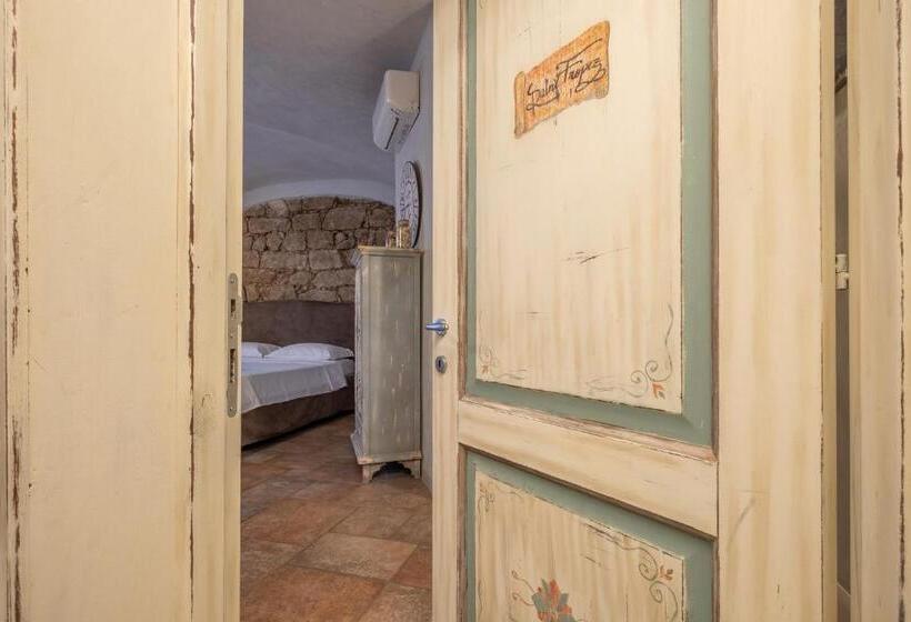 اتاق استاندارد با تخت بزرگ, Dimore Nel Cuore Di Olbia