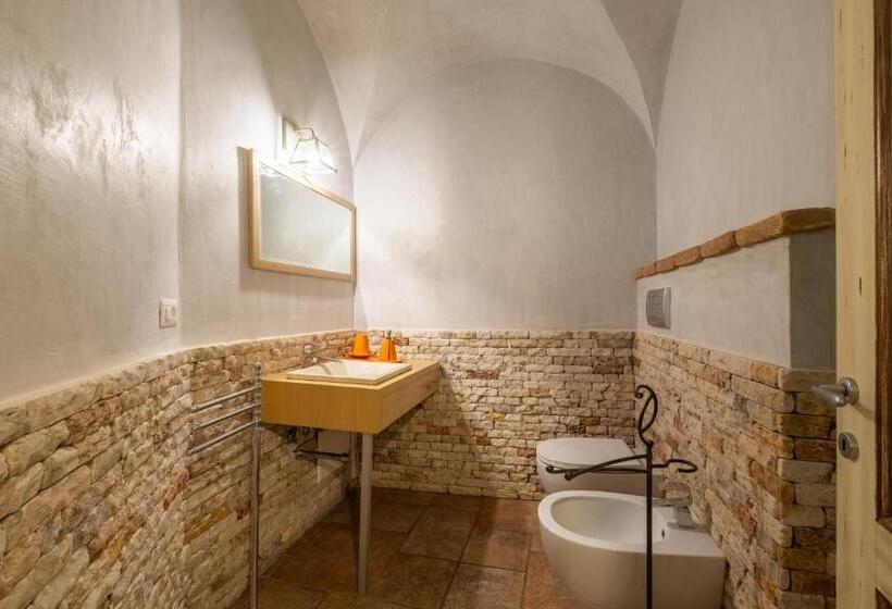 اتاق استاندارد با تخت بزرگ, Dimore Nel Cuore Di Olbia