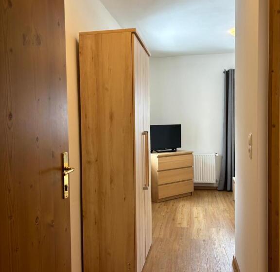 标准间, Gasthaus Kirchenwirt