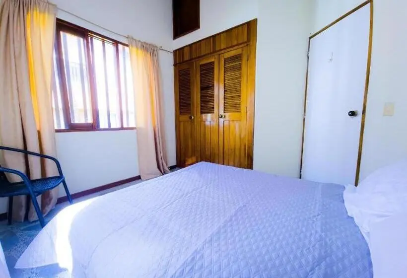 バルコニー付きスタンダードルーム, Hostal   Casa Rionegro