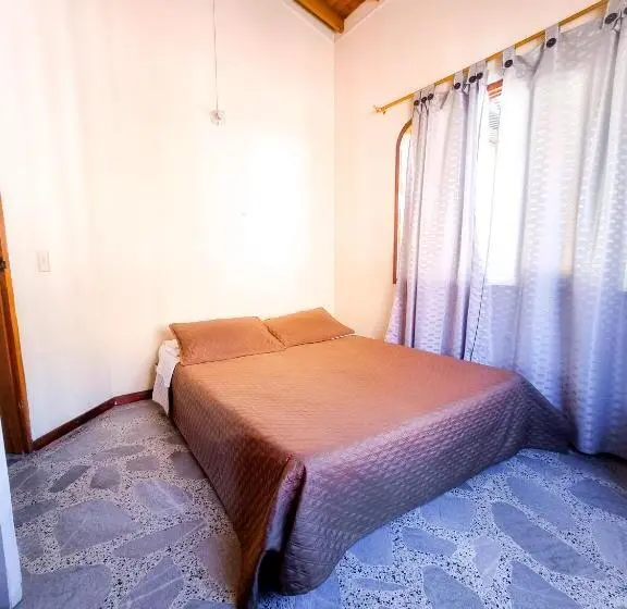 バス共有のスタンダードルーム, Hostal   Casa Rionegro