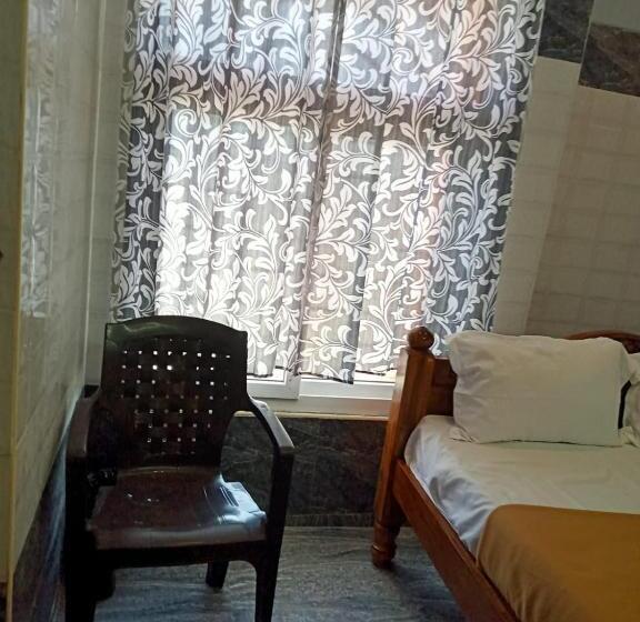 اتاق استاندارد, Paradise Auro Ghar Guest House