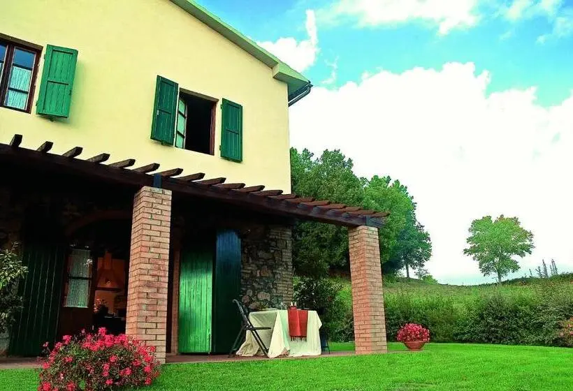 庭の見える１ベッドルームアパートメント, Agriturismo La Burraia Vicino A San Gimignano